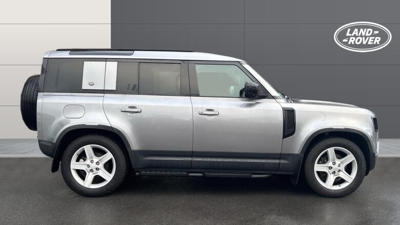 Land Rover Defender 2.0 D240 SE 110 5dr Auto Diesel Estate